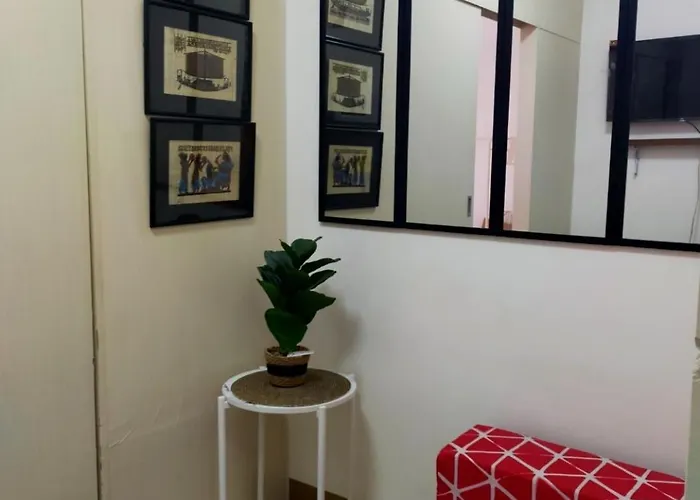 1br Topmost Floor Sm Southmall View With Internet And Netflix Aparthotel 3*